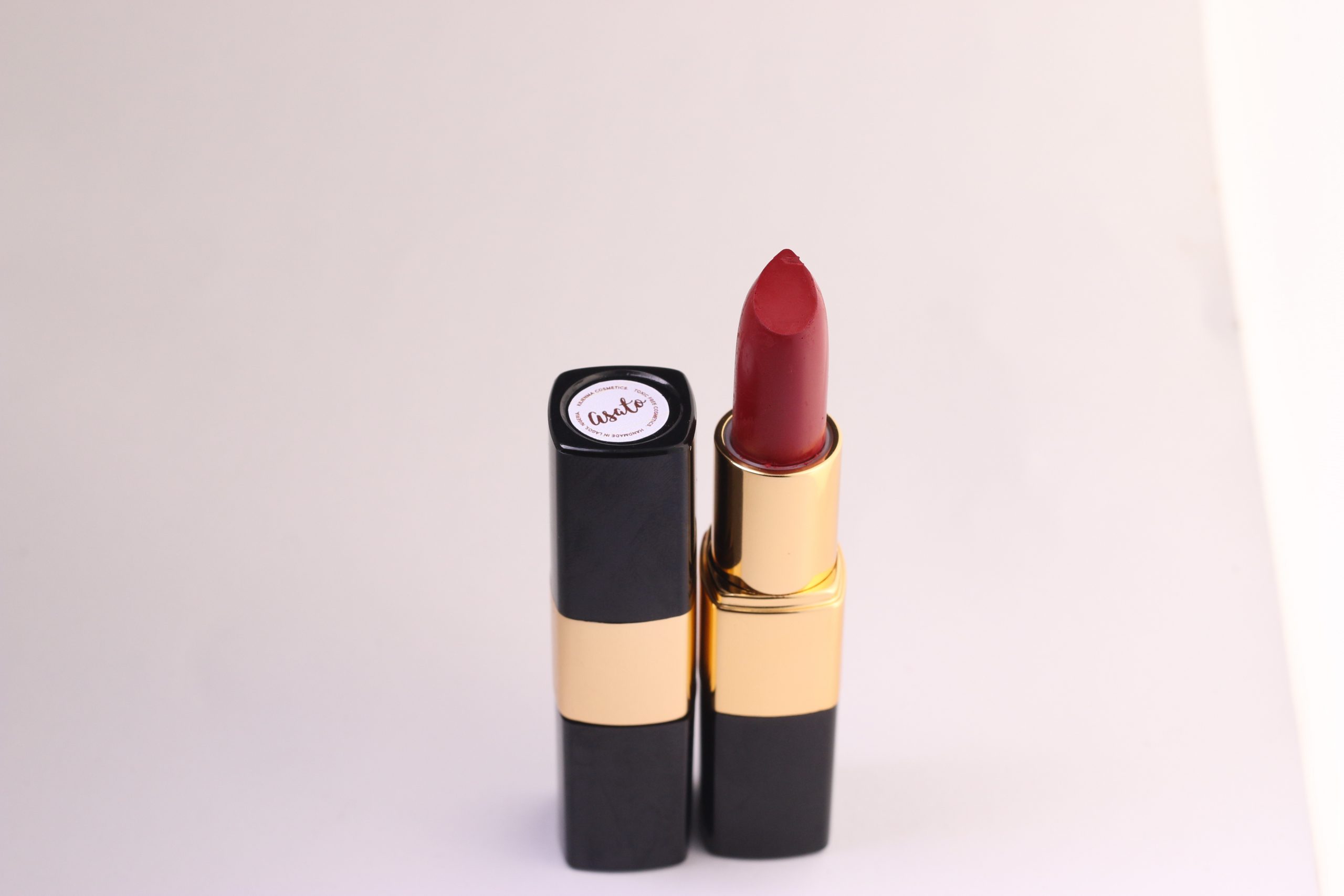 Asato – Moisturising Lipstick