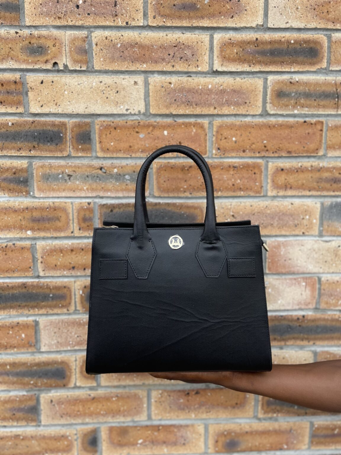 Montreal Midi: Black