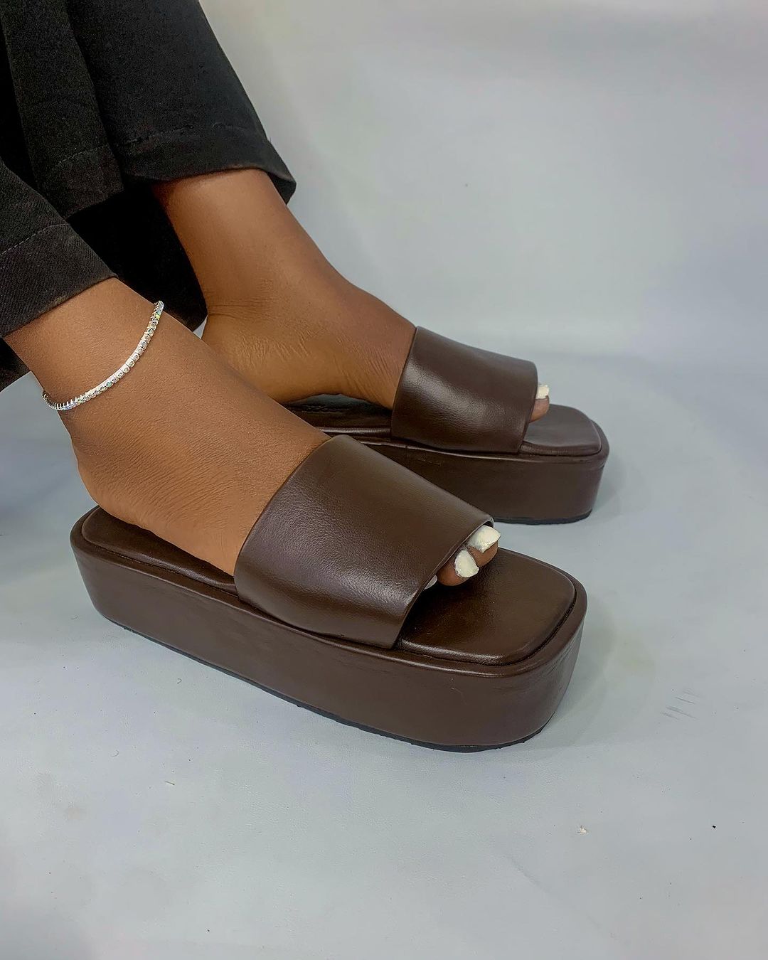 Khella platform slides
